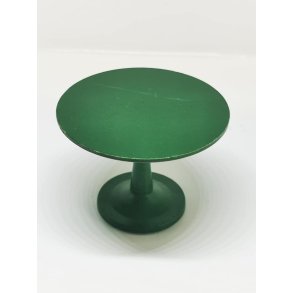 Rundt bord i plastik med sm fejl (brugt)