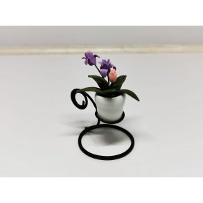 Blomster i stativ (ny)