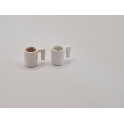 2 krus I plastik (brugte)