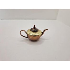 Kedel i metal til dukkehus scala 1:6/10 (brugt)