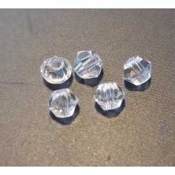 5 perler i plastik (0,4 cm)(nye)