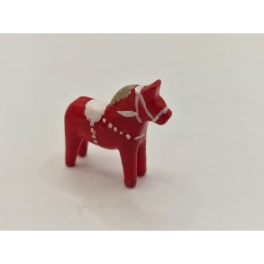 Rd Dalahest i plastik (brugt) 3 cm