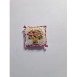Pude med blomster 2,5 x 2,5 cm (hndlavet)
