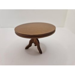 Rundt spisebord i tr (gammel)