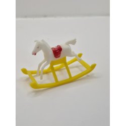 Gyngehest i plastik (gammel)