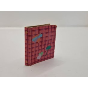 Hfte i kraftig karton (brugt)