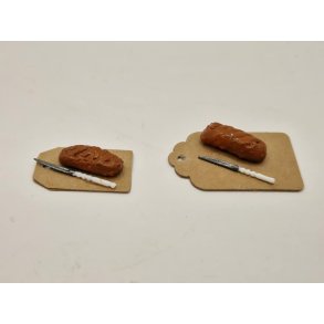 1 stk Brd p spkbrt (hndlavet) vlg imellem 2 strrelser