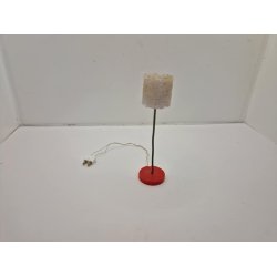 Gulvlampe med Lundby stik (gammel)