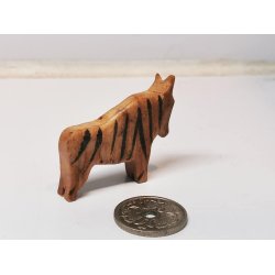 Zebra i tr (nr 2). (brugt)