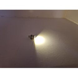 LED spot lampe med kold lys  (Ny) 