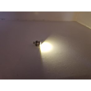 LED spot lampe med kold lys  (Ny) 