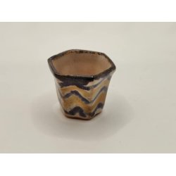 Urtepotteskjuler i keramik (hndlavet)