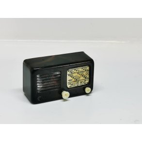 Radio i plastik (brugt)