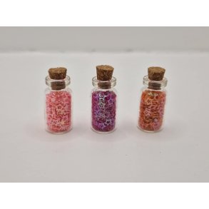 1. stk Glas krukke med indhold (ny)