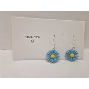 �reringe lysebl� blomster