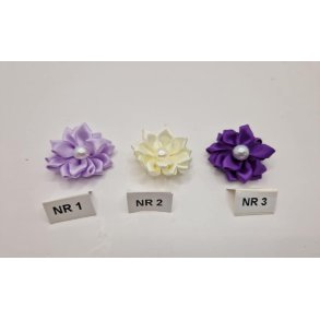 Rosette med perle (ny)  4 cm