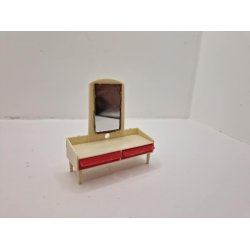 Makeup bord i plastik. Scala 1:16/18 (brugt)