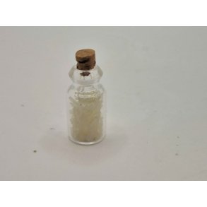 Krukke i glas med korkprop og indhold (brugt)