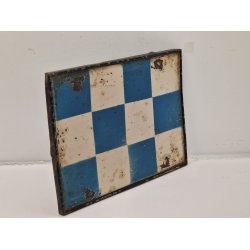 Bordplade i metal. Tekno (Vintage)