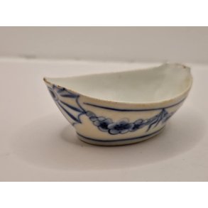 Badekar. Bing og Grndal Empire saltkar nr 49 Lidt defekt)