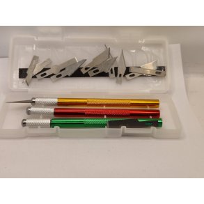 Skalpel st med 3 skalpeller og 12 knive (nyt)