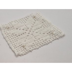 Dug (brugt) 8,5 x 7,5 cm