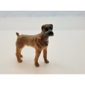 Bokser hund i plastik (brugt)
