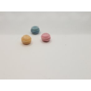 3 sm macarons i plastik (brugte) 