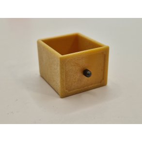 Skuffe i plastik (brugt)