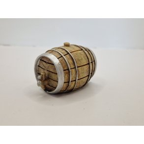 Reutter vin/rom/l tnde i resin (brugt)