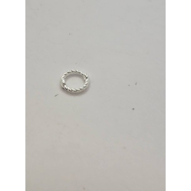 Smykke vedhng eller lille armbnd i metal ("slv") (nyt)  1 cm