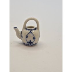 Musselmalet tekande i porceln (brugt/lidt defekt. Lg mangler)