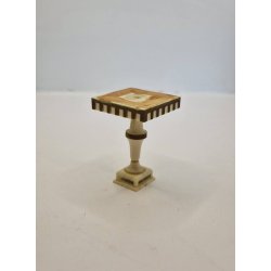 Side bord. Petite Prinsess fra 1960'erne (vintage/defekt)