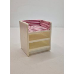 Puslebord i plastik. Lundby (brugt)