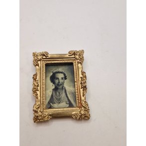 Billede af dronning Ingrid (hndlavet)