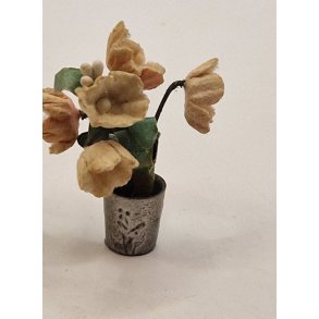 Blomster i metal potte (vintage)