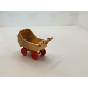 Dukkevogn i plastik (brugt)