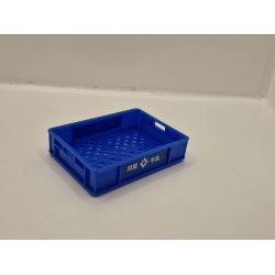 Kasse i plastik i forskellige farver (ny) ml 7,7 cm, brede 6 cm