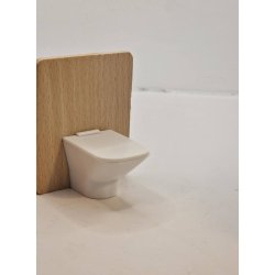 Toilet i plastik p tr vg (nyt)