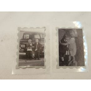 2 sm fotografier/klistermrker  (nye)
