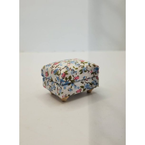 Skammel (brugt/fin stand)