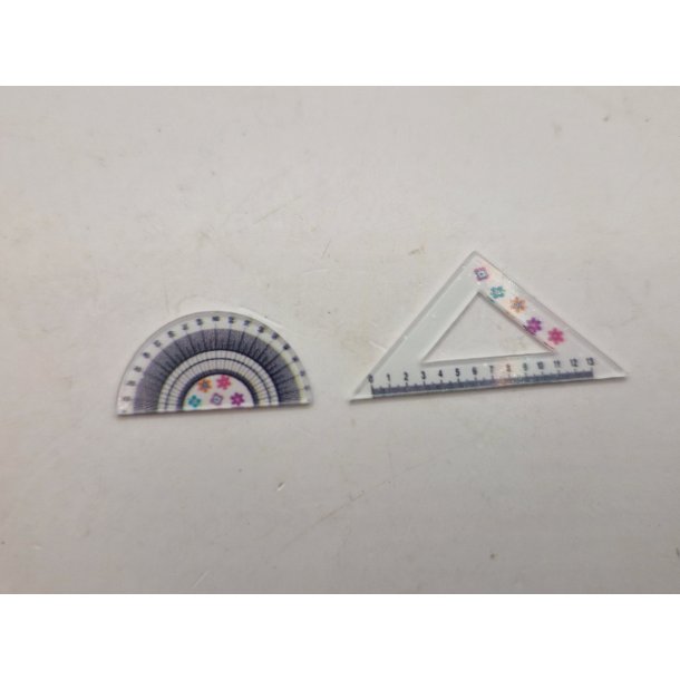 2 linealer i plastik (nye)