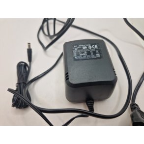 Transformator/adapter til 12 volt (ny)