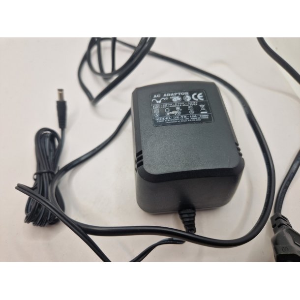 Transformator/adapter til 12 volt (ny)