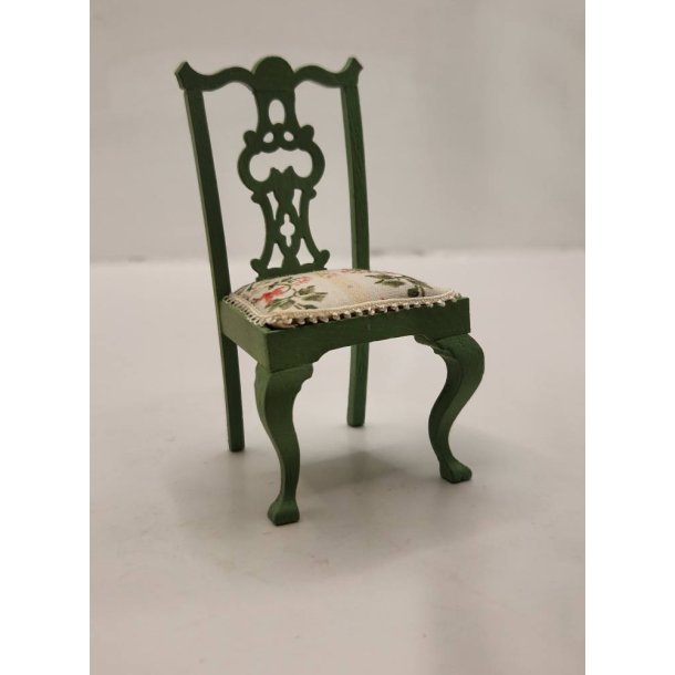 Spisebordsstol i tr.  Rocco stil (brugt/meget fin stand)