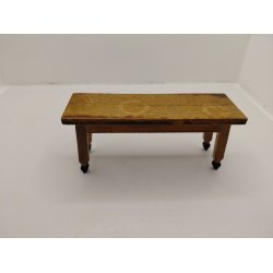 Langt bord i tr (antikke fra 1920'erne)