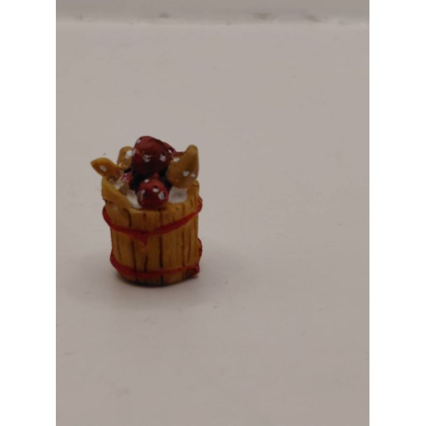 Kurv med svampe i resin (brugt)