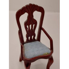 Spisebordsstol med armln i tr (brugt)