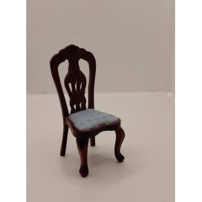 Spisebordsstol i tr (brugt)