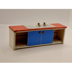 Kkkenbord i tr, med vask i metal skala1:16 (defekt/vintage)